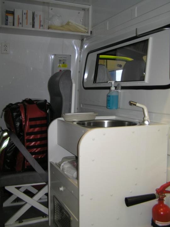 Robôs industriais-14